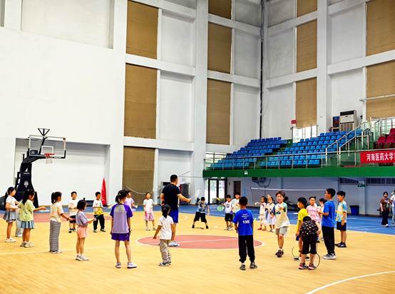 https://www.xxmu.edu.cn/__local/9/26/A2/E57D103420BBFAF9C7891C94526_2612268F_140E75.jpg